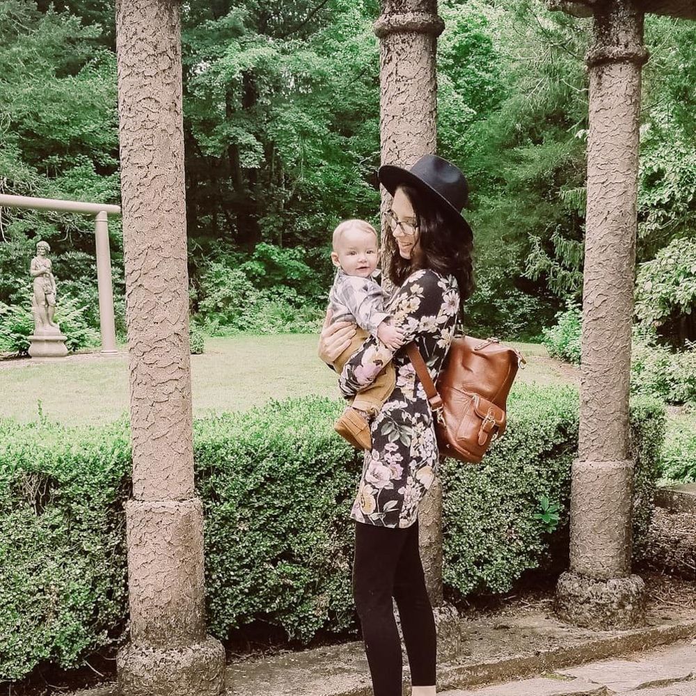 Meet your Posher, Hillary